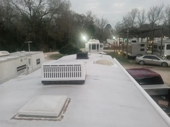 Highway 90 RV Resort and Storage Picture 2