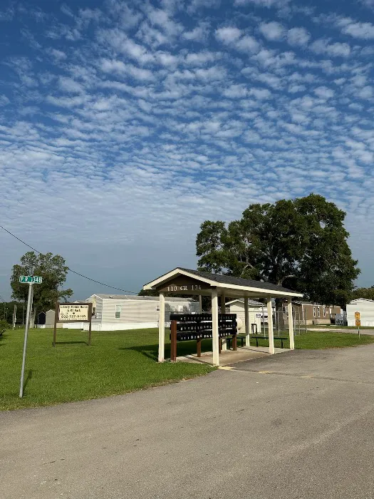 Liberty Mobile Home & Rv Park Picture 2