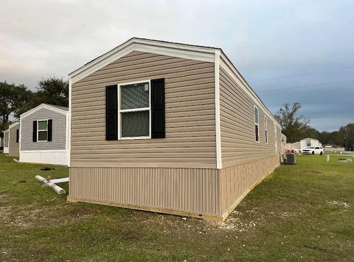 Liberty Mobile Home & Rv Park Picture 1