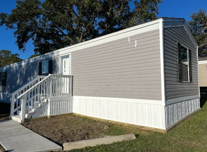 Liberty Mobile Home & Rv Park Picture 8