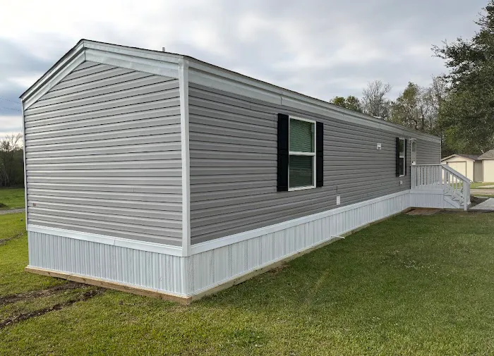 Liberty Mobile Home & Rv Park Picture 9
