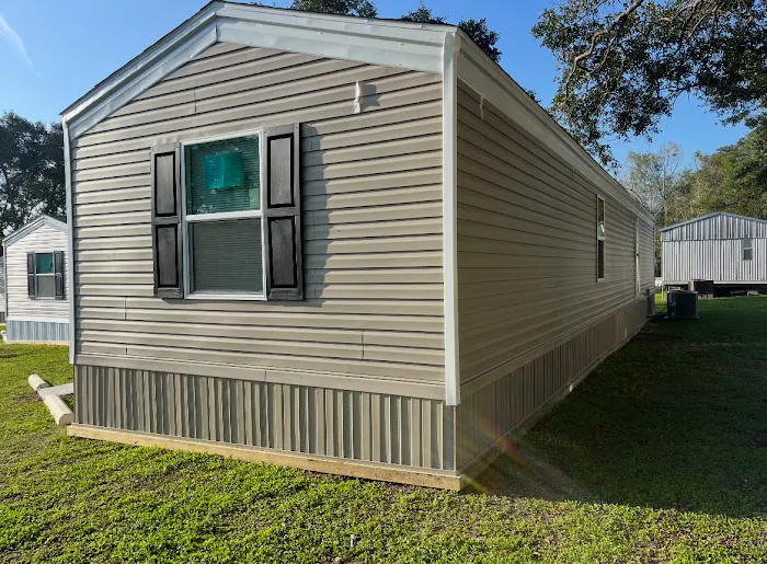 Liberty Mobile Home & Rv Park Picture 10