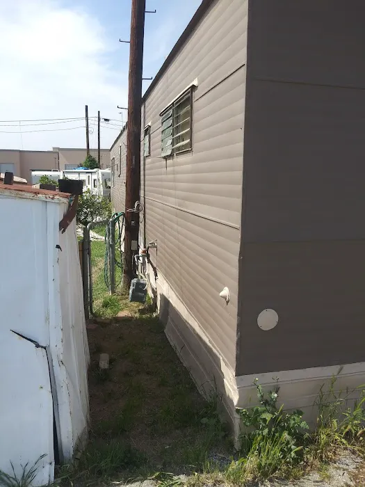 Bel-Aire Mobile Estates Picture 7
