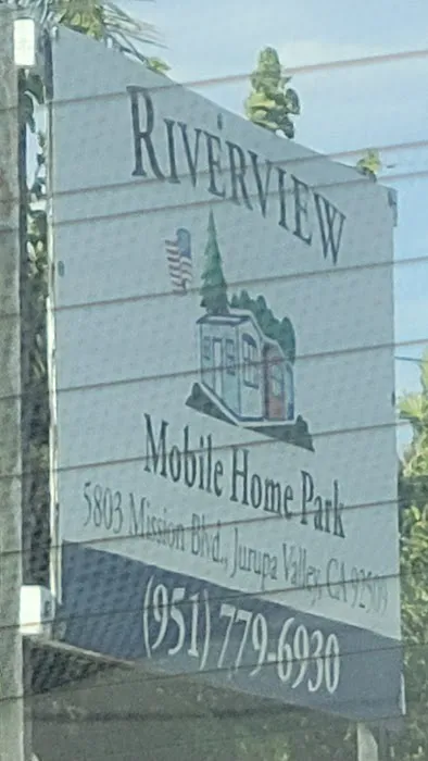 Riverview Mobile Home Park Picture 1