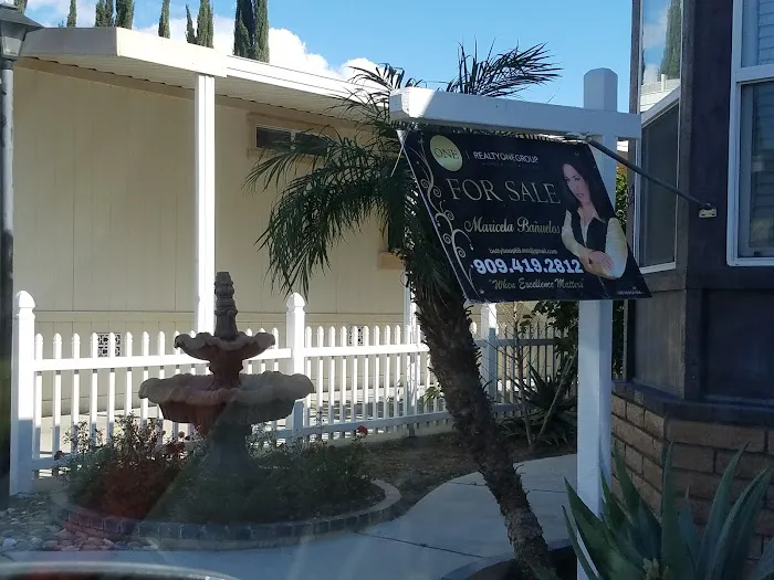 Capri Mobile Estates Picture 3