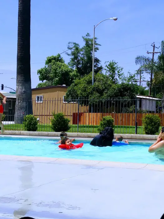 Sierra Mobile Estates Picture 3