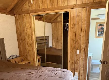 Mountaindale Cabins & RV Resort