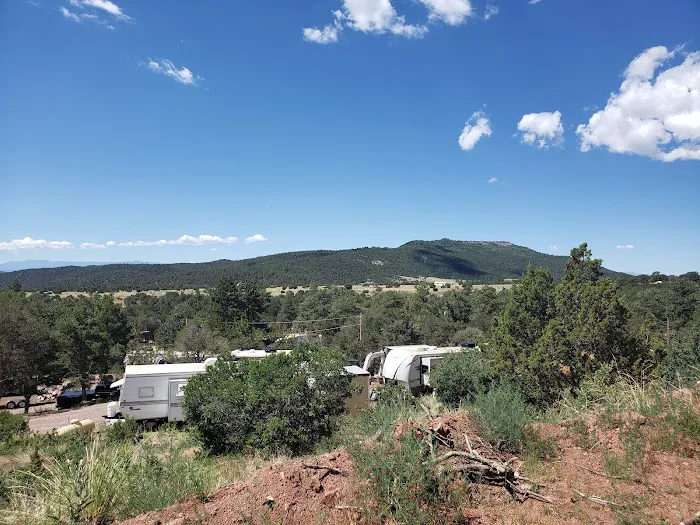 Mountaindale Cabins & RV Resort Picture 8