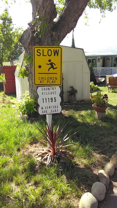 Country Village Mobile Home Park Picture 4