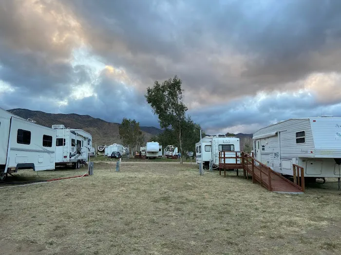 Butterfield Manufactured Home & RV Community Picture 5