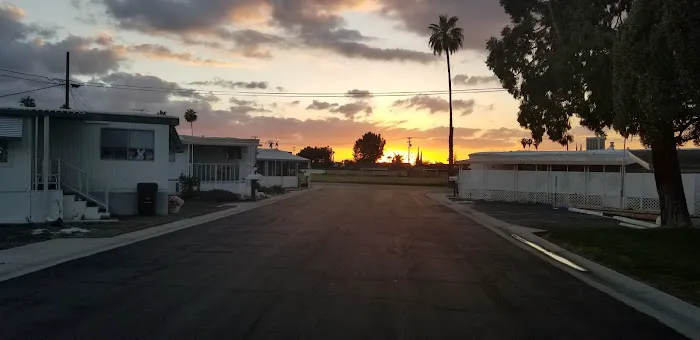 Rancho De Anza Mobile Park Picture 2