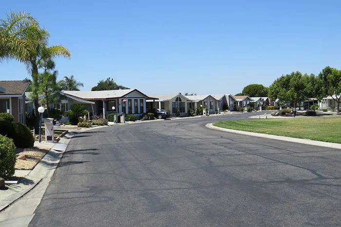 Mountain View Mobile Home Park Picture 5