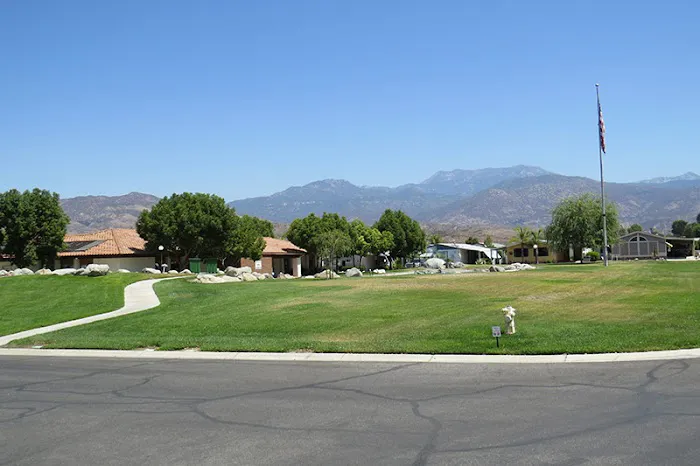 Mountain View Mobile Home Park Picture 4