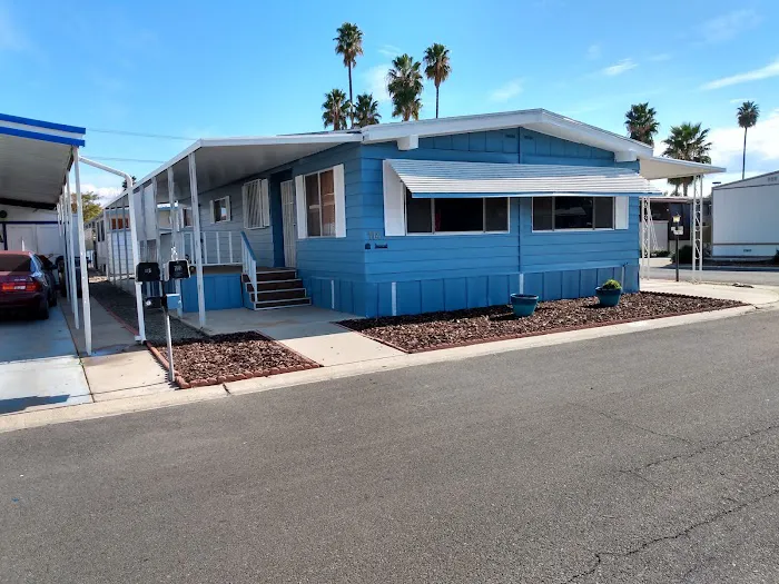 Mountain View Mobile Home Park Picture 9
