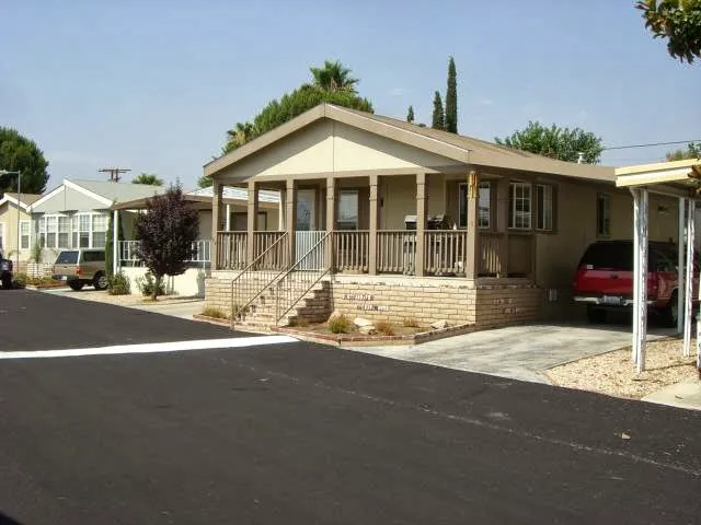 Sun Valley Estates Manufactured Housing Community Picture 1