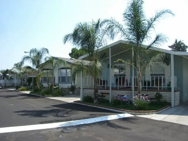 Sun Valley Estates Manufactured Housing Community Picture 5
