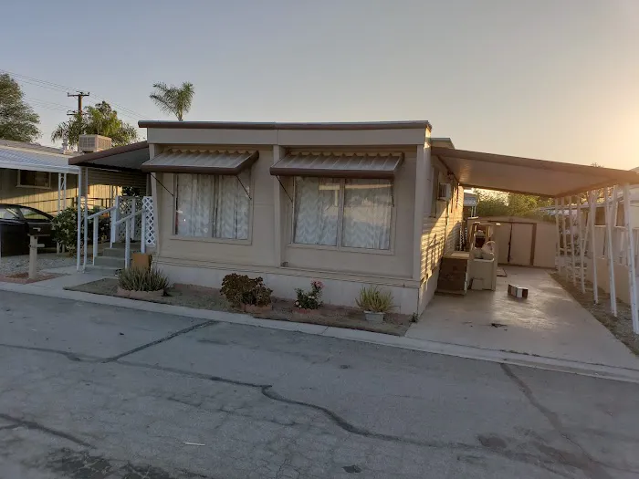 Juniper Terrace Mobile Home Picture 2