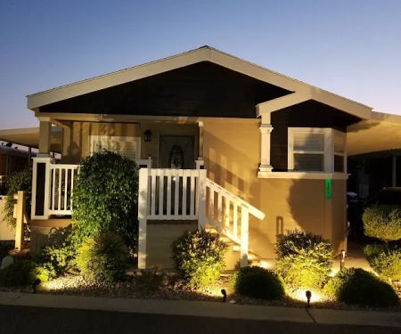 Devonshire Downs Mobile Home