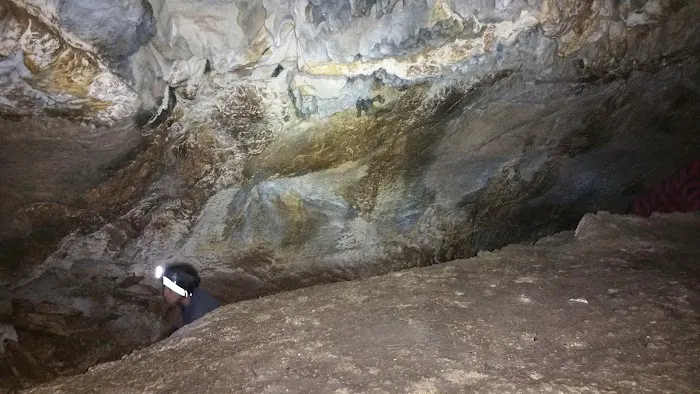 Fulford Cave Campground Picture 9