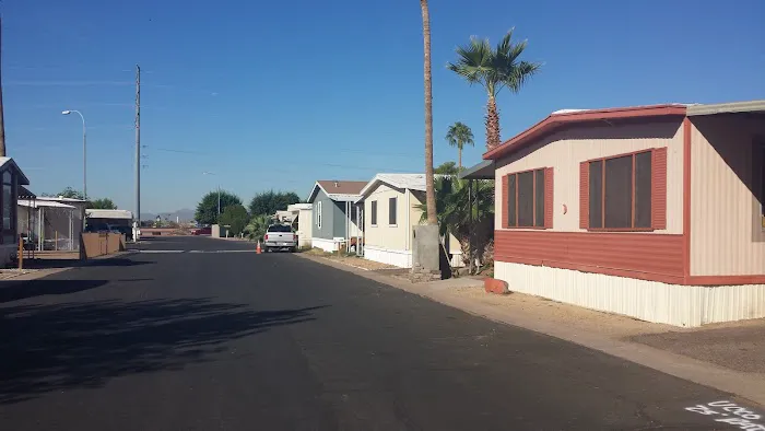 Shadow Ridge Estates Family Mobile Home Park Picture 3