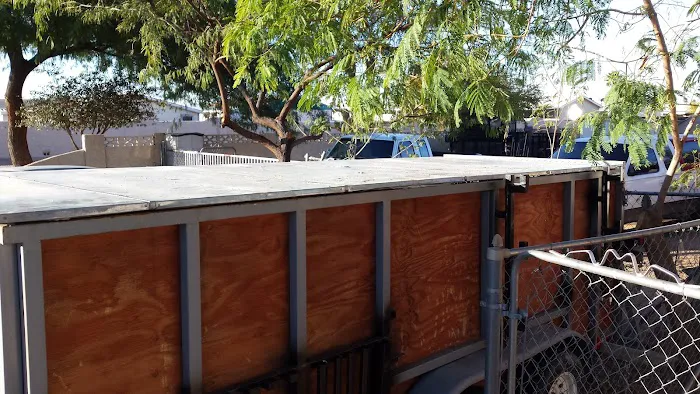 Desert Trails mobile home park Picture 7