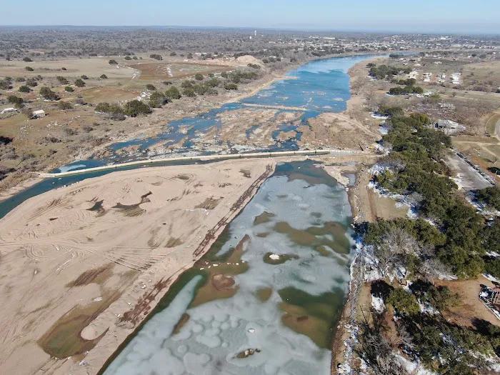 Llano City Rv Park Picture 3