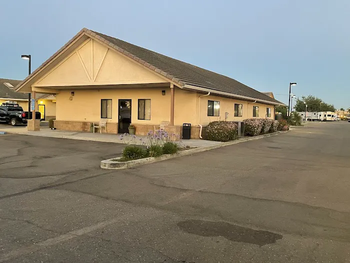 Flag City RV Resort Picture 7
