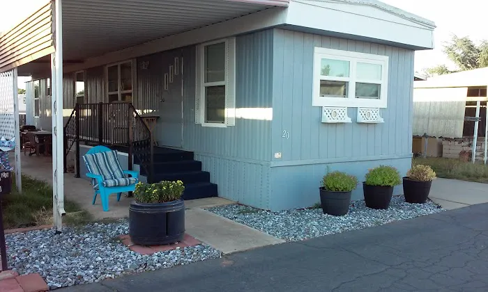 Country Villa Mobile Park Picture 2