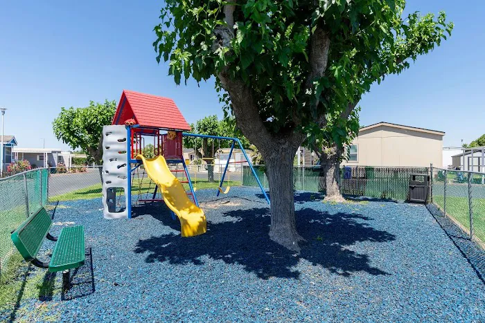 Galt Mobile Estates Picture 5