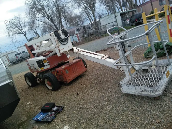 B & G Mobile Home Park Picture 3
