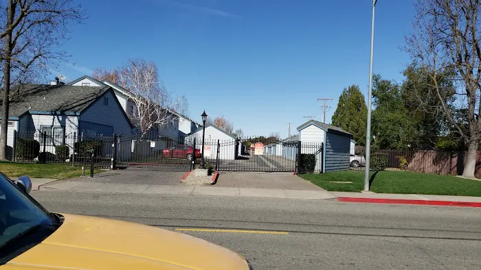 Almond Drive Estates Picture 7
