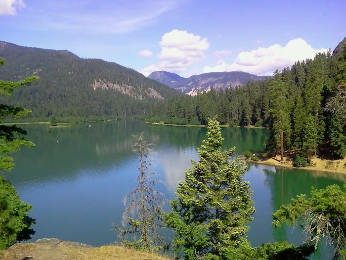 Clear Lake South Campground Picture 5