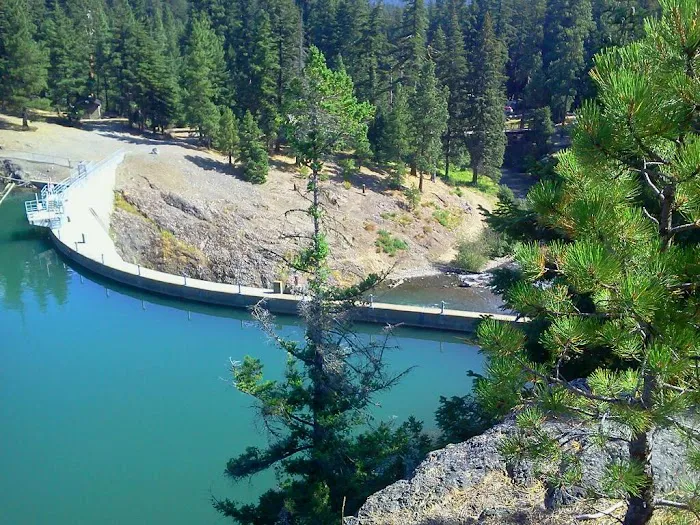 Unimproved Clear Lake North Group Campground Picture 6
