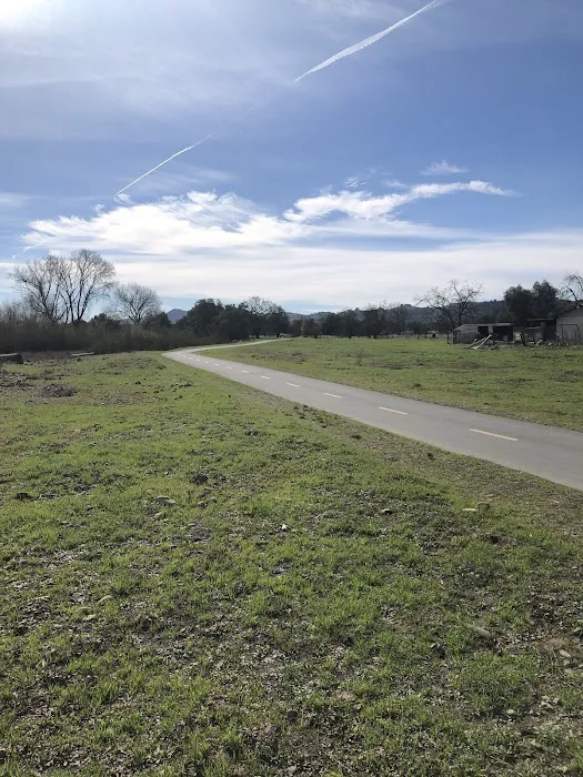 Coyote Valley RV Resort Picture 8