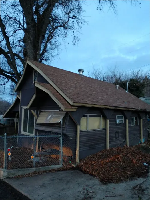 York's Clearlake Mobile Home & RV Park Picture 2