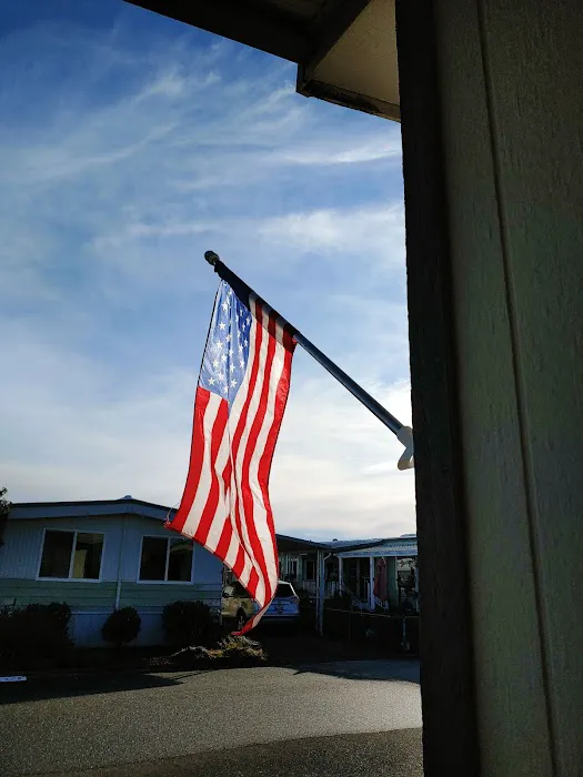 Village Green Mobile Home Park Picture 10