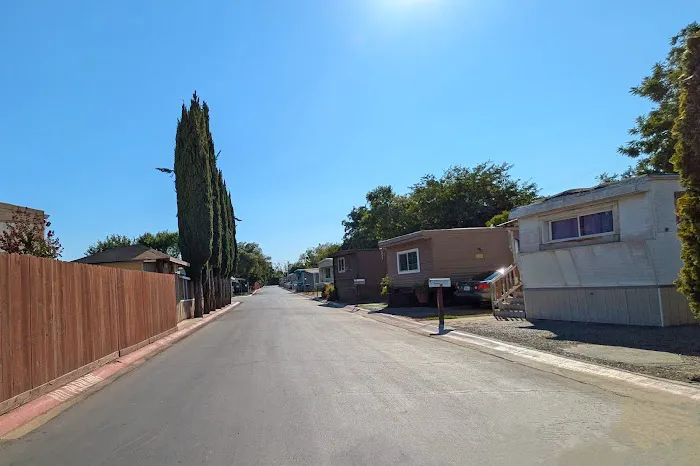 Market Street Mobile Home Community Picture 5