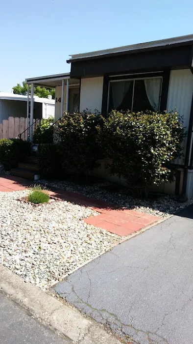 Country Village Mobile Park Picture 2
