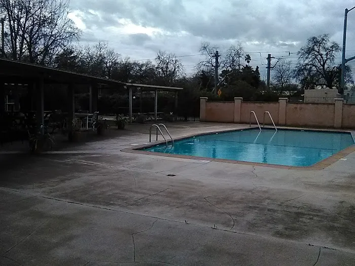 North Sacramento Mobile Home Park Picture 5