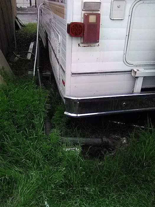 All Star Mobile Home Park Picture 3