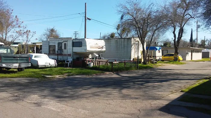 All Star Mobile Home Park Picture 2