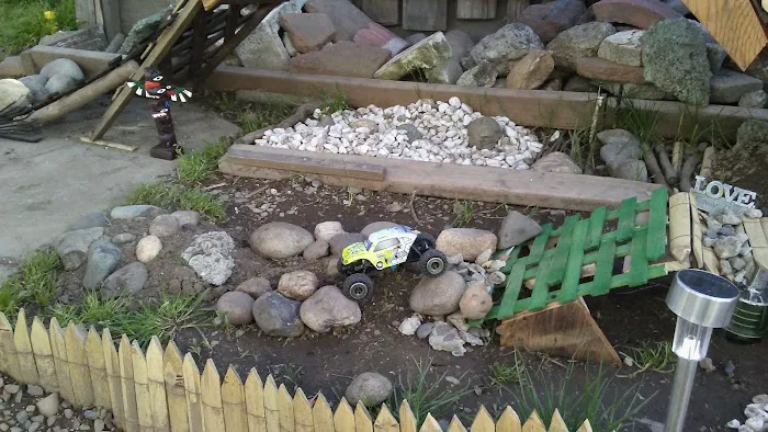 All Star Mobile Home Park Picture 7