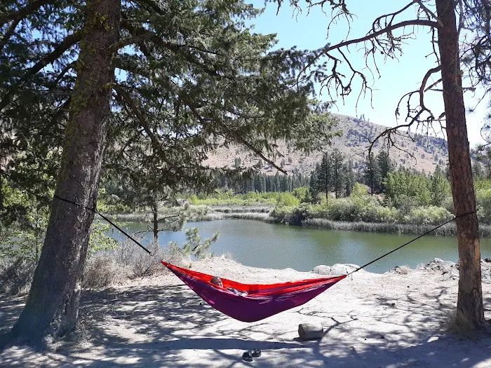 Antilon Lake Campground Picture 6