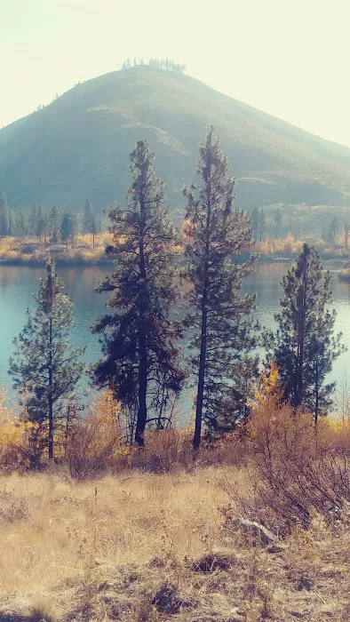 Antilon Lake Campground Picture 7