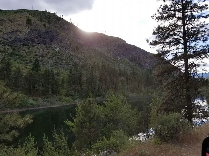 Antilon Lake Campground Picture 8