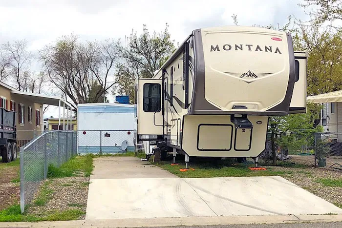 McClellan Mobile Home & RV Park Picture 4
