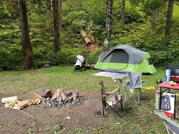 Depression Lake Campground Picture 1