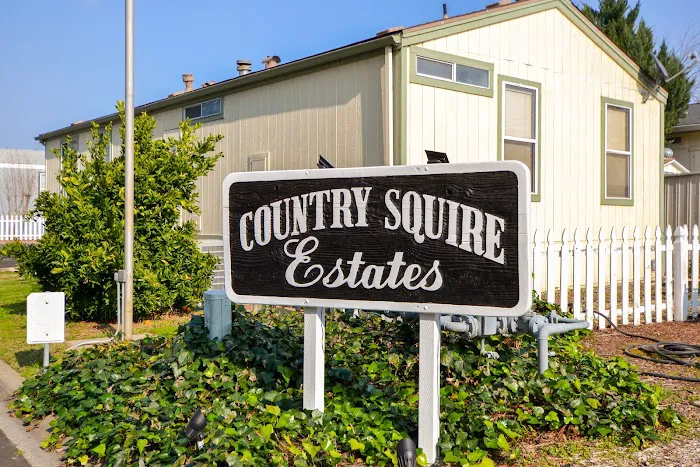 Country Squire Estates Picture 6
