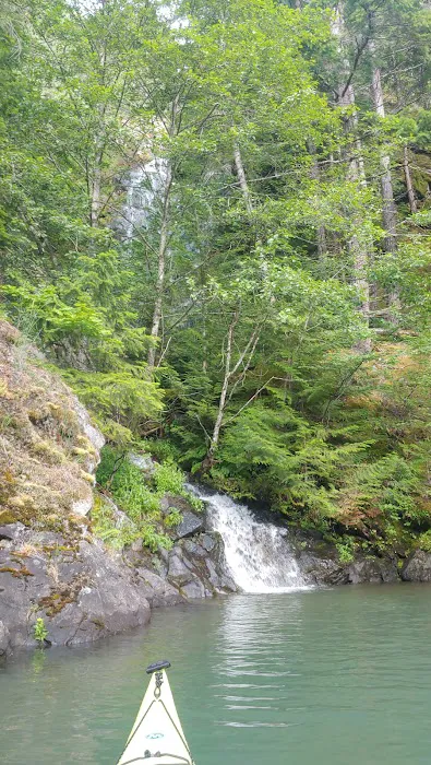 Hidden Cove Campground Picture 4