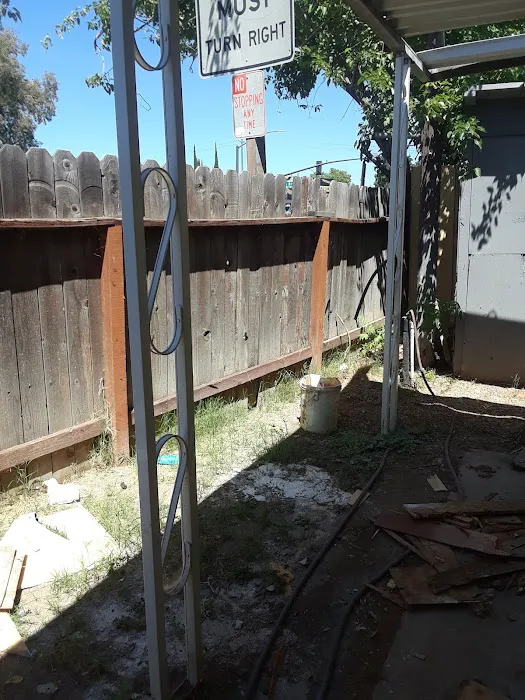 Auburn Oaks Mobile Home Park Picture 9